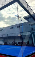 Cargar la imagen en la vista de la galería, Cancha de padel panoramica full view con angulos de aluminio para vidrio templado.
