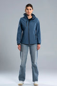 Load the image into the gallery view, Chaqueta Softshell Nox Team Azul Media Noche Mujer