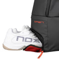 Cargar la imagen en la vista de la galería, Mochila Nox Luxury Open Series Negro/Rojo
