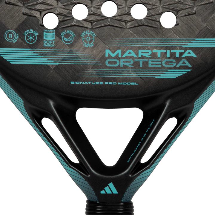 Pala Adidas Cross Lt Light Martita Ortega 2024