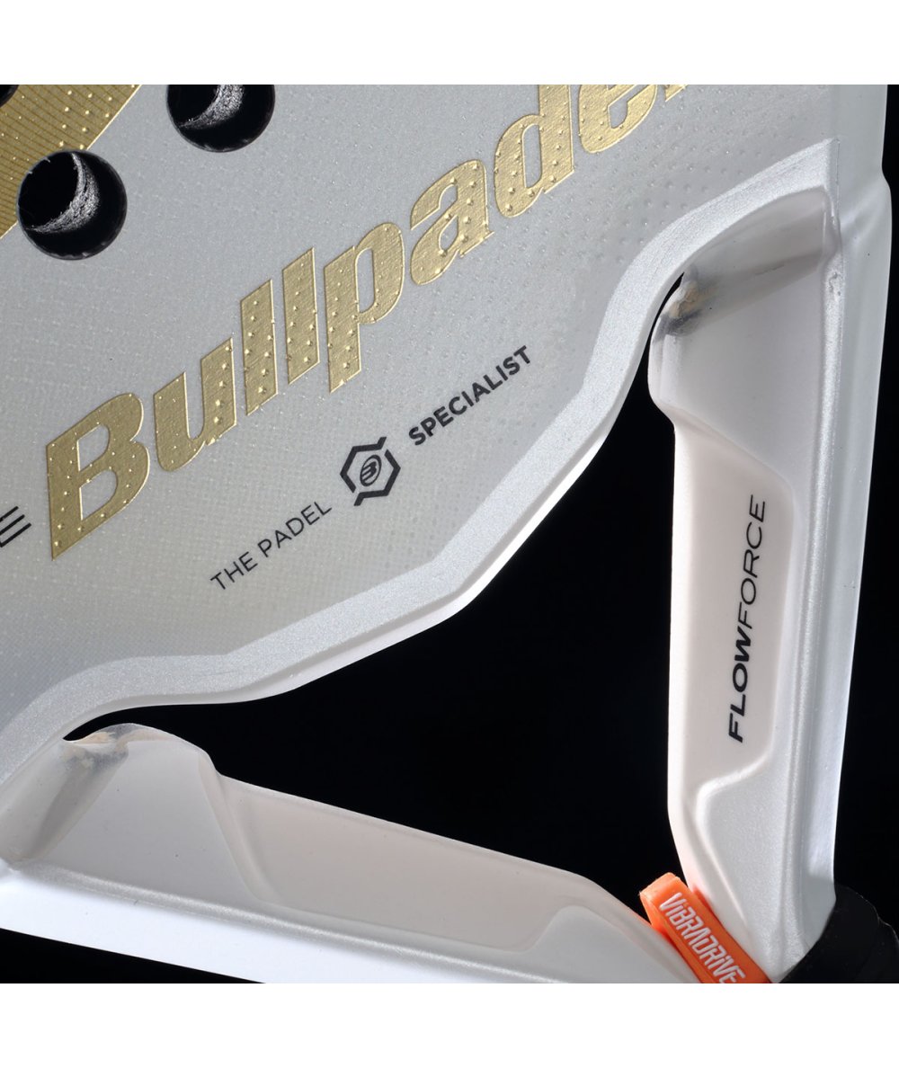 Pala Bullpadel Flow W 2024