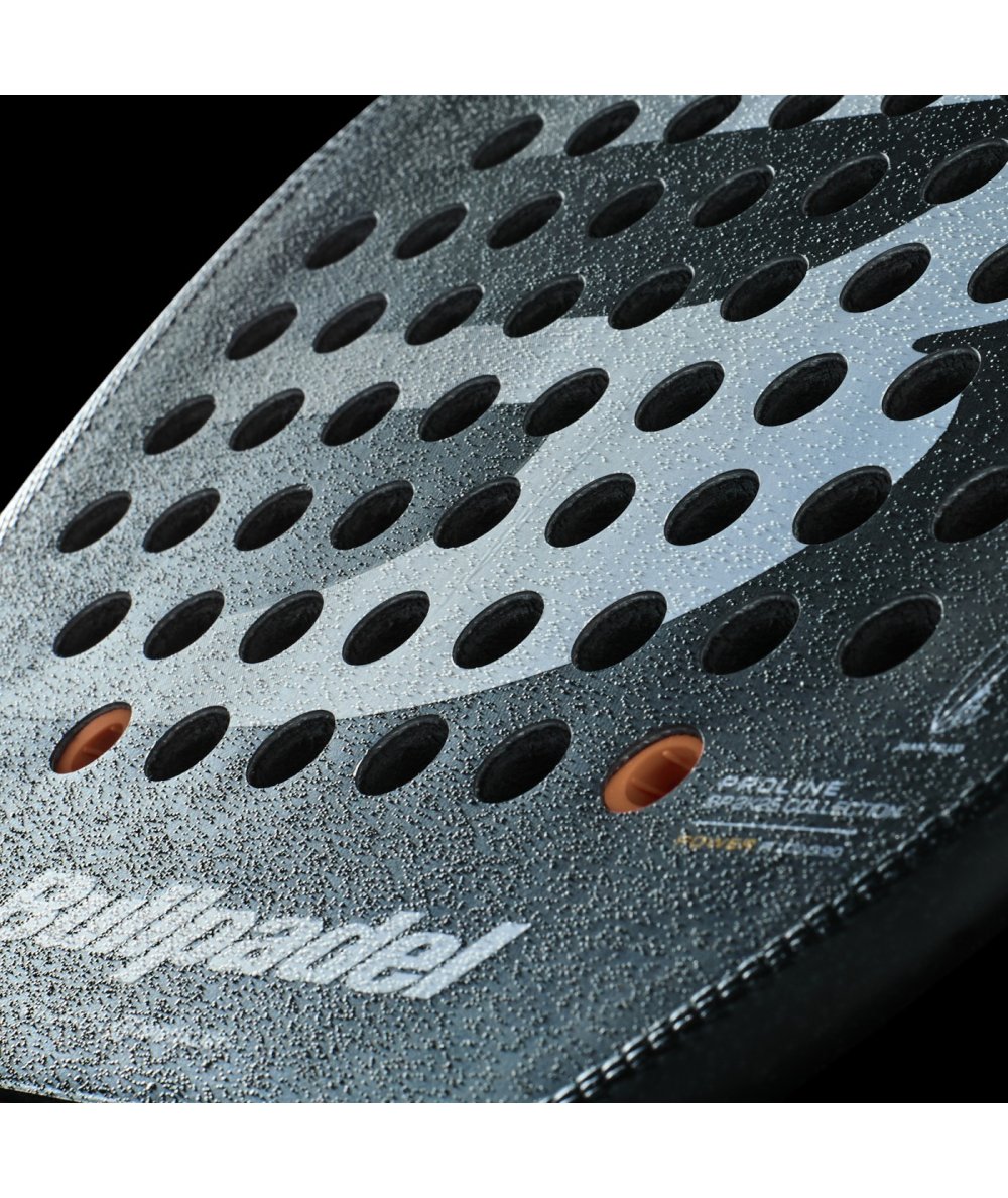 Pala Bullpadel Vertex 04 2025
