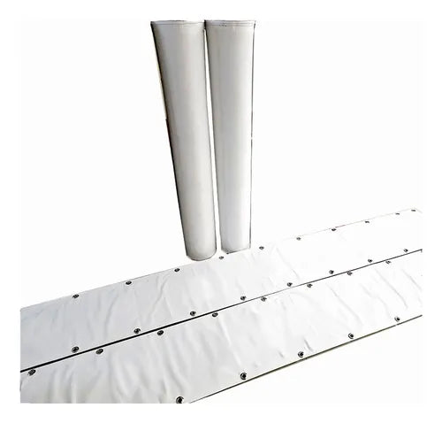 Par de protecciones acolchadas blancas con cinchos para postes red cancha de padel.