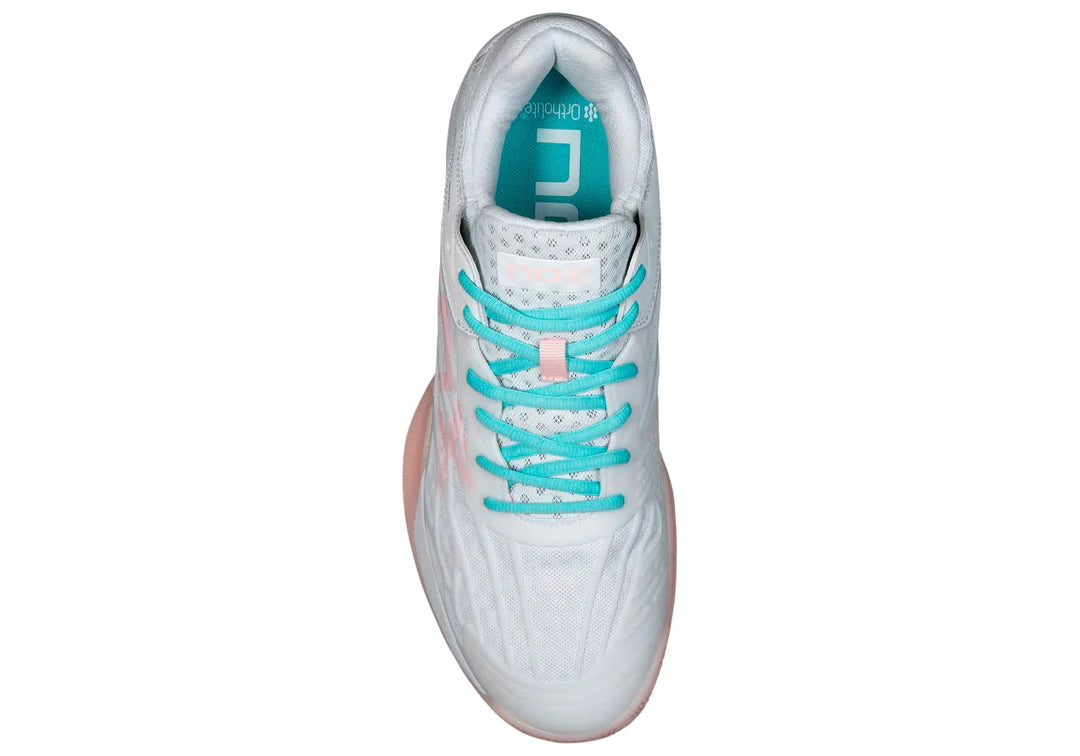 <tc>Nox AT10 LUX White/Blue Shoes</tc>