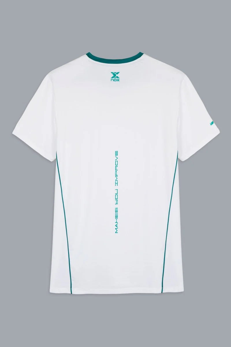 Espalda de playera Nox Pro Blanca-Micro perforaciones para maxima transpirabilidad en el juego  