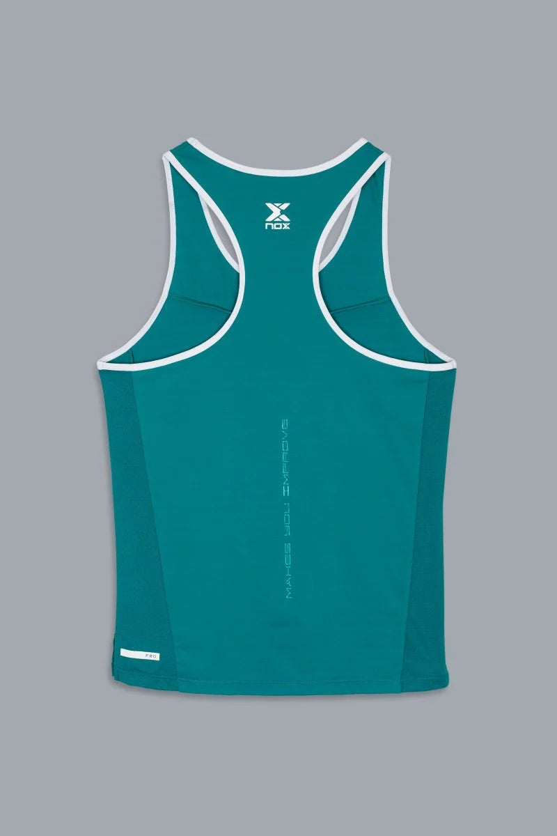 Espalda tipo nadadora de camiseta Nox Mujer Pro Verde- Mayor libertad de movimiento en remates 