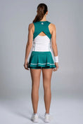 Cargar la imagen en la vista de la galería, Conjunto Nox de falda y tirantes para jugadoras de pádel- Equipacion oficial en Padel Storage
