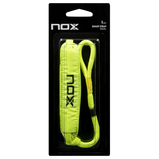 Cordón de seguridad Nox Smartstrap Luxury flúor en color amarillo con logotipo de Nox en color negro. Accesorio tipo muñequera acolchada e intercambiable, diseñado para facilitar la higiene y personalización de las palas de pádel Nox sin perder garantía. 