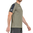 Cargar la imagen en la vista de la galería, Camiseta Bullpadel Tello 25V Kaki
