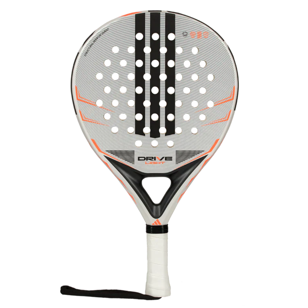 Pala de pádel Adidas Drive Light 2026 en color blanco y gris con detalles naranjas. Molde redondo de control con peso reducido y ligero, ideal para jugadores principiantes que buscan maxima manejabilidad. 