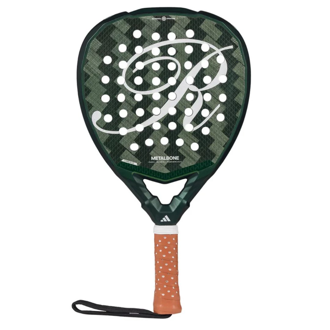 Pala de pádel Adidas Metalbone Reserve EDT 2025 en colores verde. Pala de potencia con tecnología Octagonal Structure y Weight y Balance System. Edición exclusiva para jugadores de nivel avanzado. 