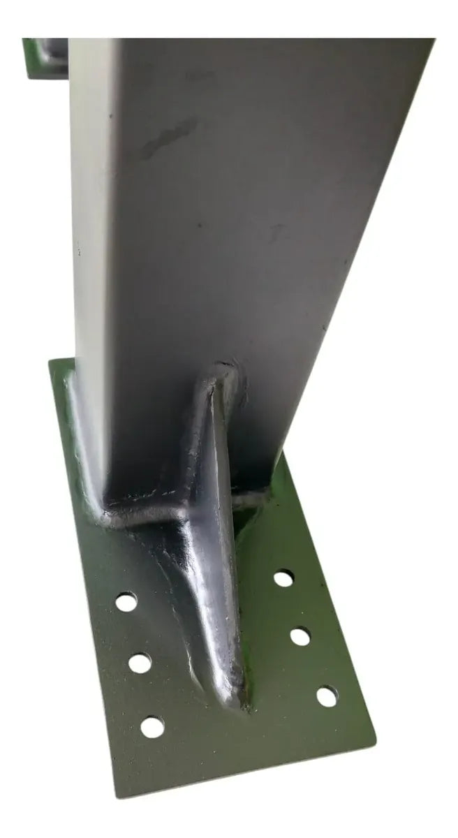 Base inferior de poste para cancha de padel con placa de anclaje
