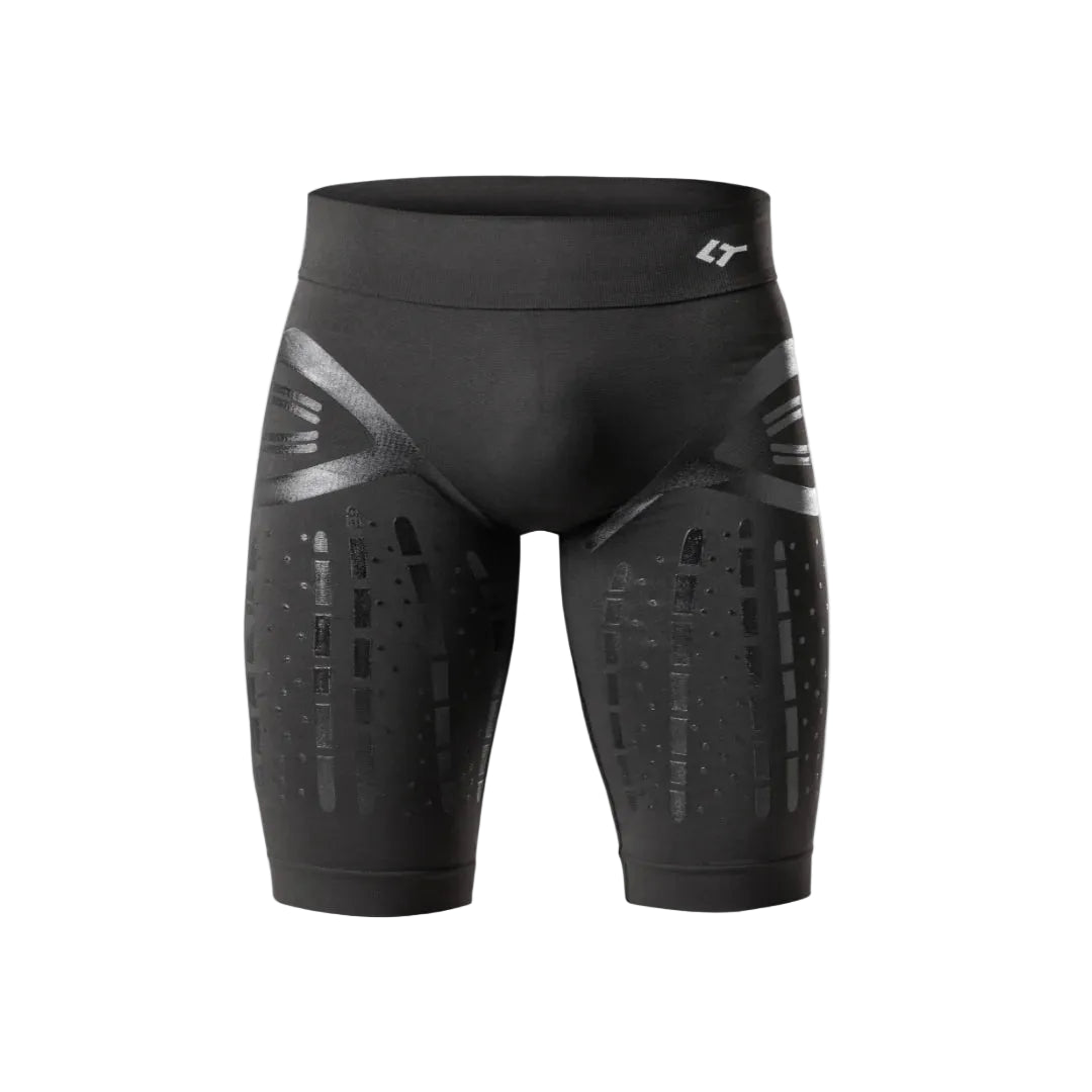 Short de compresion para padel Floky Activador en color negro, ropa tecnica premium para prevenir la fatiga muscular.