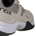 Cargar la imagen en la vista de la galería, Tenis Nox AT10 PRO Gris Abedul 2026
